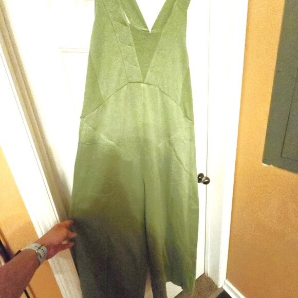 Chic Olive Green Women's Jumpsuit size Medium.  New with tags. - Picture 2 of 10